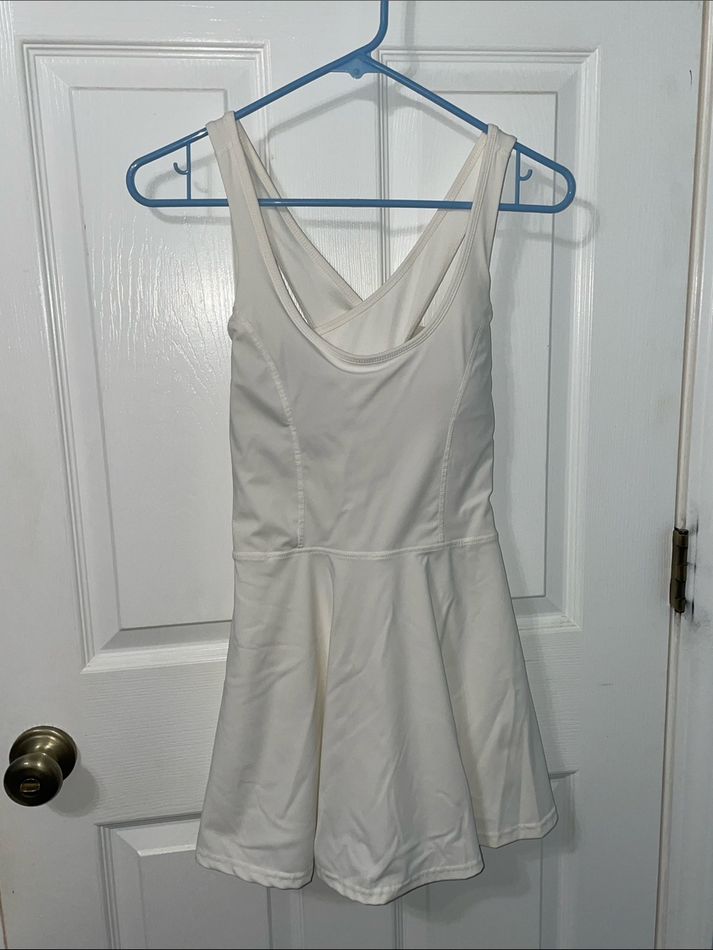 Gianni Bini White Cross-Back Bridal Athletic Dress
